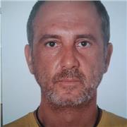 Se dan clases de guitarra de jazz bossa y flamenco